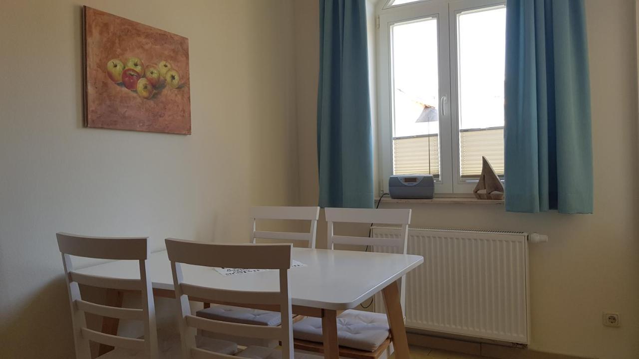 Strandkuesschen Kuehlungsborn Luaran gambar